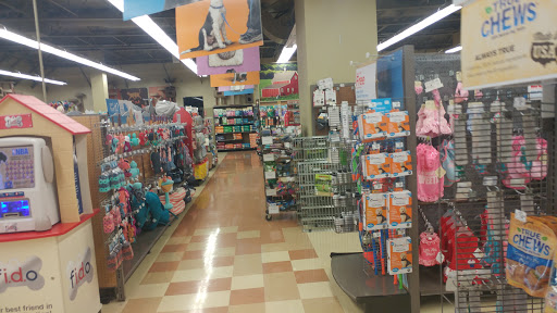 Pet Supply Store «Petco Animal Supplies», reviews and photos, 4030 N MacArthur Blvd #200, Irving, TX 75038, USA