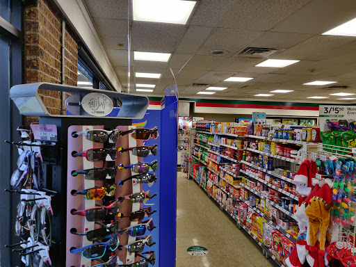 Convenience Store «7-Eleven», reviews and photos, 1100 Ogden Ave, Lisle, IL 60532, USA