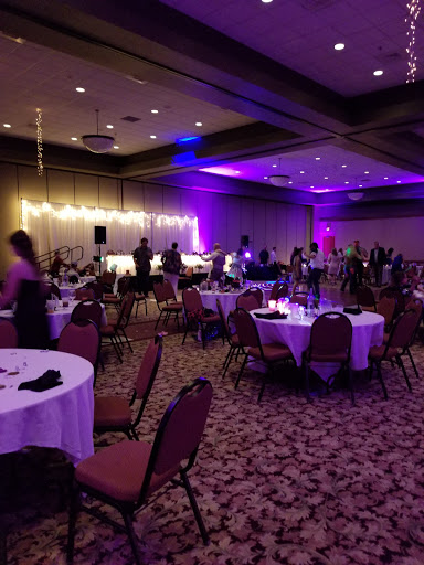 Bar & Grill «Minervas», reviews and photos, 1901 9th Ave SW, Watertown, SD 57201, USA