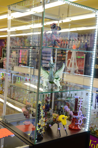 Tobacco Shop «Smoke Token», reviews and photos, 409 Harding Pl, Nashville, TN 37211, USA