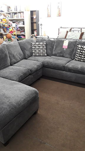 Thrift Store «Hidden Treasures», reviews and photos, 8240 Causeway Blvd, Tampa, FL 33619, USA