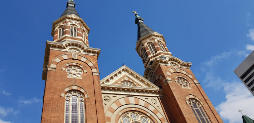 Restaurant «PizzaPapalis Taverna», reviews and photos, 553 Monroe Ave, Detroit, MI 48226, USA