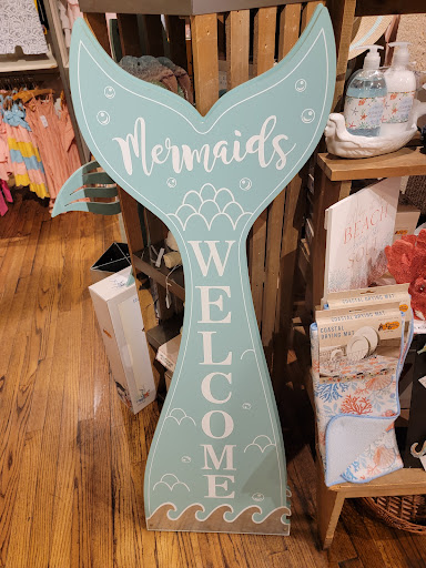 American Restaurant «Cracker Barrel Old Country Store», reviews and photos, 16 Nashua Rd, Londonderry, NH 03053, USA