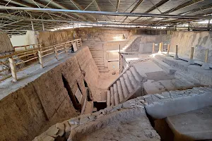 Archaeological Center kaminaljuyu image