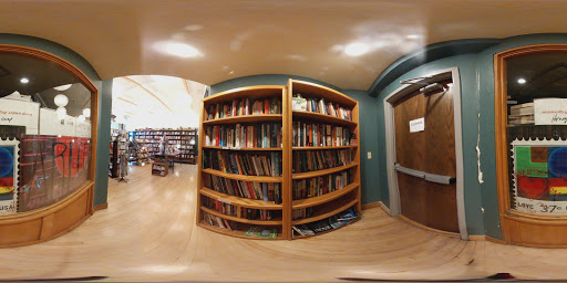 Book Store «Boneshaker Books», reviews and photos