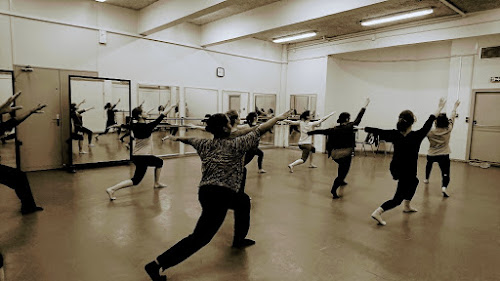 Assaut Danse - Cours danse moderne enfants, ados, adultes à Cergy