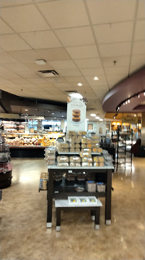 Grocery Store «Lunds & Byerlys Golden Valley», reviews and photos, 5725 Duluth St, Golden Valley, MN 55422, USA