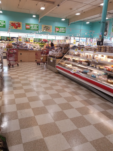 Market «Best Market Farmingdale», reviews and photos, 501 Northwest Dr, Farmingdale, NY 11735, USA