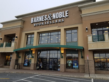 Book Store «Barnes & Noble», reviews and photos, 91 Old Country Rd, Carle Place, NY 11514, USA