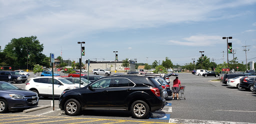 Grocery Store «Giant Food», reviews and photos, 8905 Belair Rd, Nottingham, MD 21236, USA