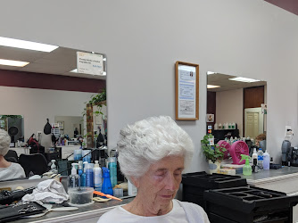 Magnolia's Salon