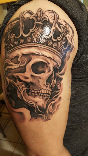Tattoo Shop «Bad Habits Tattoo Studio», reviews and photos, 1502 Callaghan Rd, San Antonio, TX 78228, USA