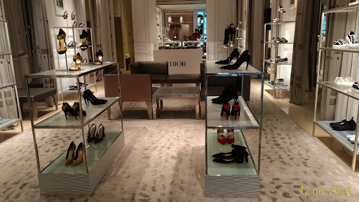 DIOR Milan Montenapoleone