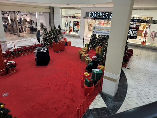 Shopping Mall «Galleria at Tyler», reviews and photos, 1299 Tyler St, Riverside, CA 92503, USA