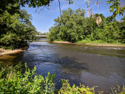 Canoe & Kayak Store «Cannon Falls Canoe and Bike Rental», reviews and photos, 615 N 5th St, Cannon Falls, MN 55009, USA