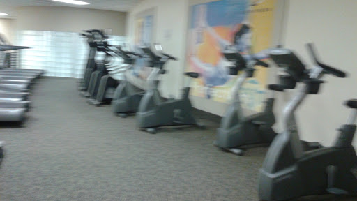 Gym «LA Fitness», reviews and photos, 201 Ogden Falls Blvd, Oswego, IL 60543, USA