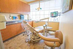 Harbor Smiles / Dental care: Huntington Beach image