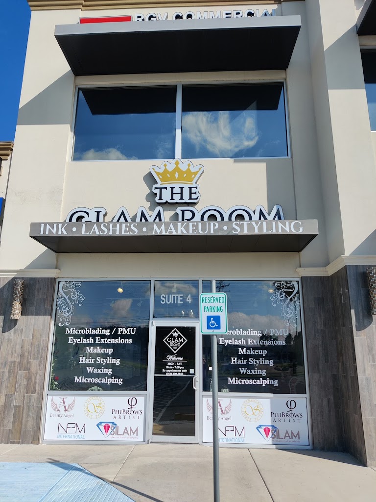 The Glam Room 78572
