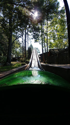 Amusement Park «Lake Winnepesaukah Amusement Park», reviews and photos, 1730 Lakeview Dr, Rossville, GA 30741, USA