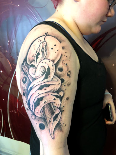 Explore tattoo ideas on hand, creative tattoo ideas in Portland, available at Art Immortal Tattoo and Piercing