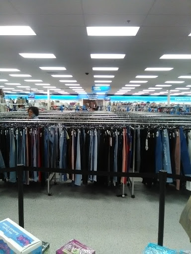 Clothing Store «Ross Dress for Less», reviews and photos, 150 S Abilene St, Aurora, CO 80012, USA