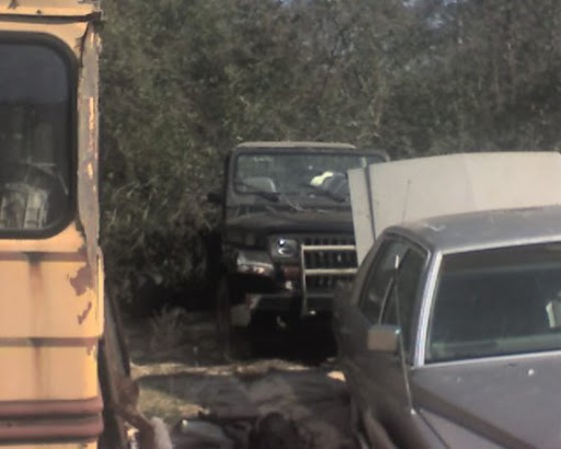 Truck Dealer «Bronco Dales Auto & Truck Salvage», reviews and photos, 19646 Saltsdale Rd, Umatilla, FL 32784, USA