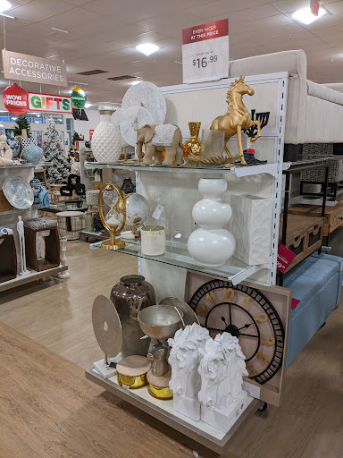 Department Store «HomeGoods», reviews and photos, 7736 Governor Ritchie Hwy, Glen Burnie, MD 21061, USA