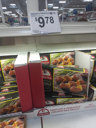 Warehouse club «Sams Club», reviews and photos