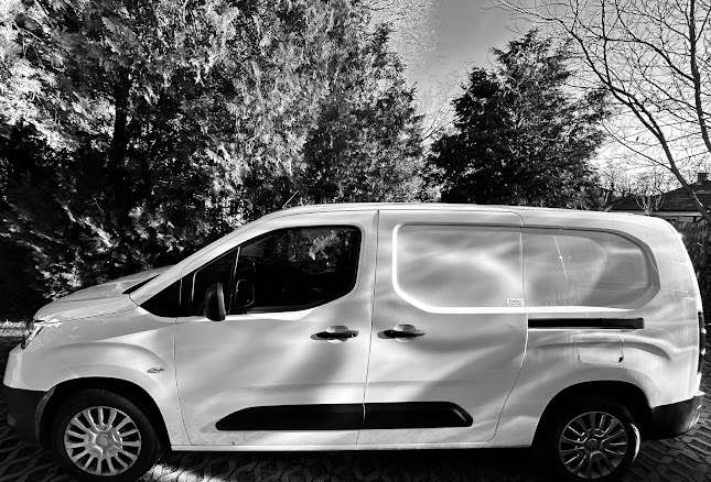 Comentarii opinii despre Üllői út 773. Önkiszolgáló Autómosó 0-24