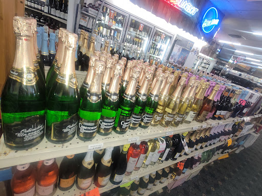 Liquor Store «Stockade Wines & Liquors», reviews and photos, 2694 S Parker Rd, Aurora, CO 80014, USA