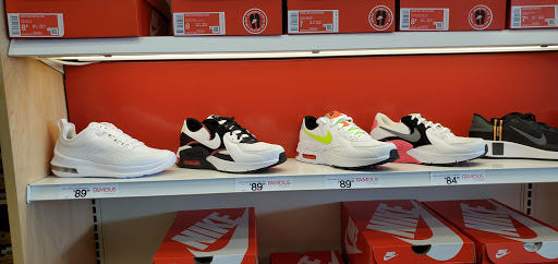 Shoe Store «Famous Footwear», reviews and photos, 1102 Massachusetts Ave, Boston, MA 02125, USA