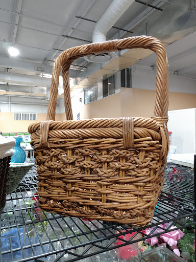 Thrift Store «Goodwill Retail Store and Donation Center», reviews and photos