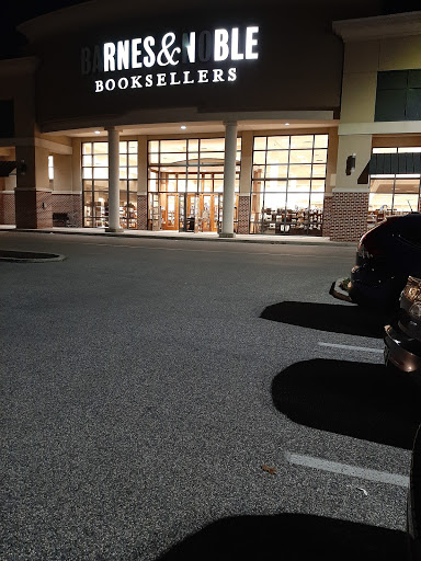 Book Store «Barnes & Noble», reviews and photos, 58 S 32nd St, Camp Hill, PA 17011, USA