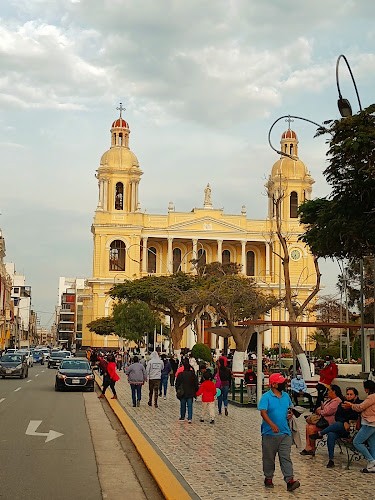 Opiniones de Chiclayo en Chiclayo - Zapatería