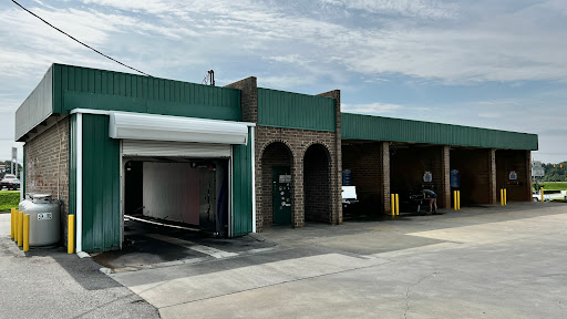 First Choice Car Wash en King