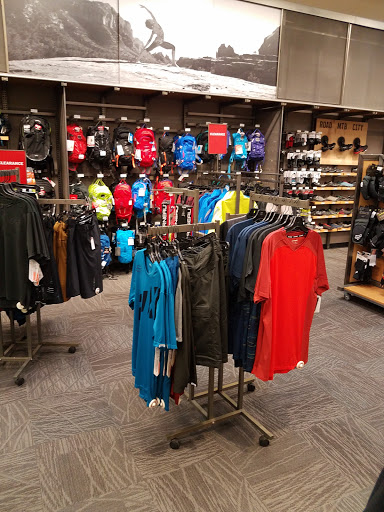 Camping Store «REI», reviews and photos, 8209 Watson St, McLean, VA 22102, USA