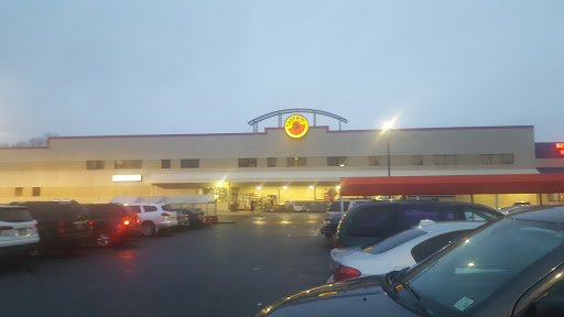Grocery Store «ShopRite of Upper Deerfield», reviews and photos, 1000 N Pearl St, Bridgeton, NJ 08302, USA