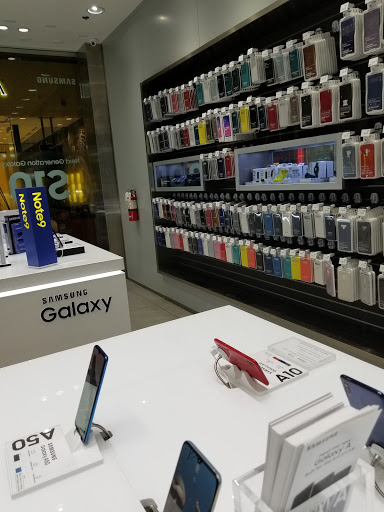 Electronics Store «Samsung Store», reviews and photos, 12801 W Sunrise Blvd, Sunrise, FL 33323, USA