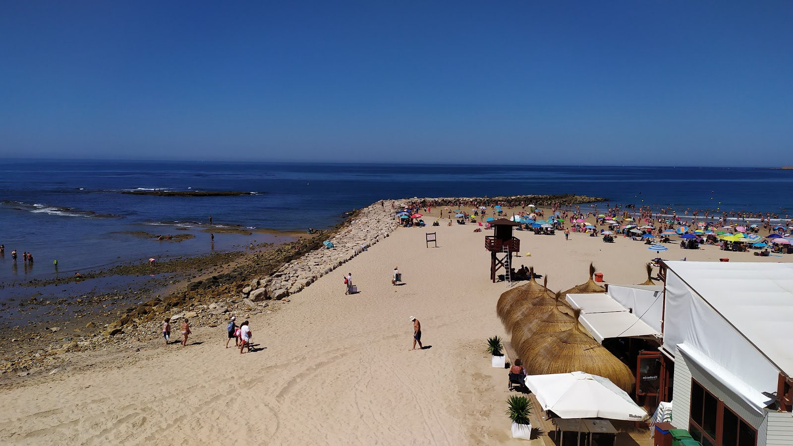 Foto de Playa Santa Maria del Mar área de comodidades