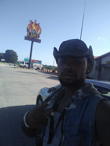 Truck Stop «Wild Fire Casino And Fuel Stop», reviews and photos, 1680 N Lobdell Hwy, Port Allen, LA 70767, USA