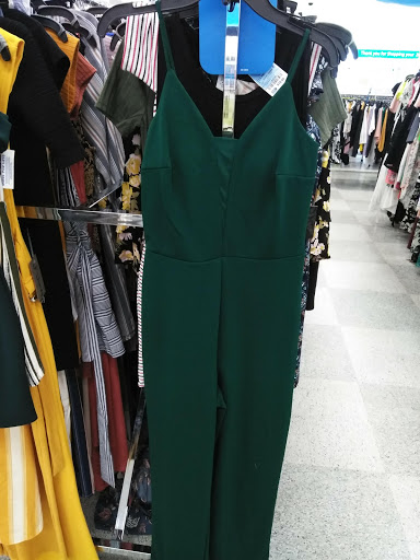Clothing Store «Ross Dress for Less», reviews and photos, 7338 Gall Blvd, Zephyrhills, FL 33541, USA