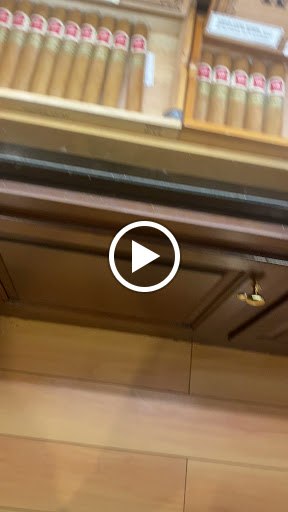 Lounge «Cigar Realm», reviews and photos, 11657 Lakeridge Pkwy, Ashland, VA 23005, USA