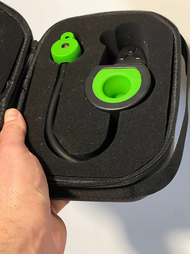 Tobacco Shop «Carbon Glass Tech Smoke Shop», reviews and photos, 5840 Stirling Rd, Hollywood, FL 33021, USA