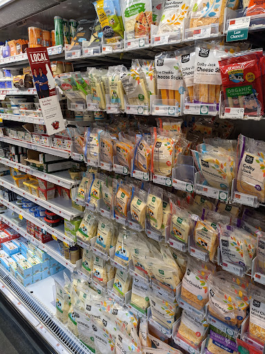 Grocery Store «Whole Foods Market», reviews and photos, 601 N Main St, Providence, RI 02904, USA