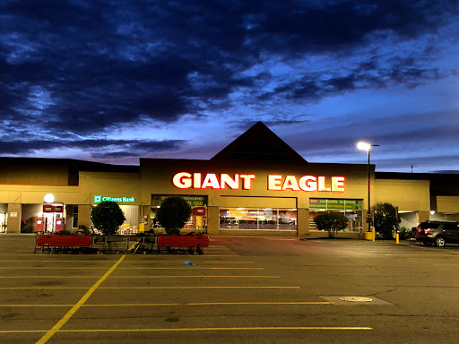 Supermarket «Giant Eagle Supermarket», reviews and photos, 206 Seven Fields Blvd, Seven Fields, PA 16046, USA