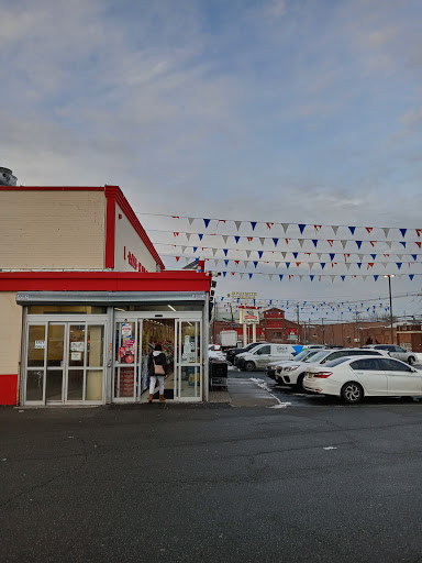 Supermarket «Food Fair La Gran Marqueta», reviews and photos, 946 Market St, Paterson, NJ 07513, USA