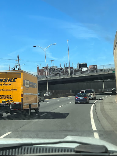 Auto Repair Shop «Meineke Car Care Center», reviews and photos, 597 Central Park Ave, Yonkers, NY 10704, USA