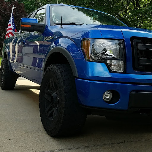 Used Truck Dealer «Surfside Auto Company», reviews and photos, 946 E Little Creek Rd, Norfolk, VA 23518, USA