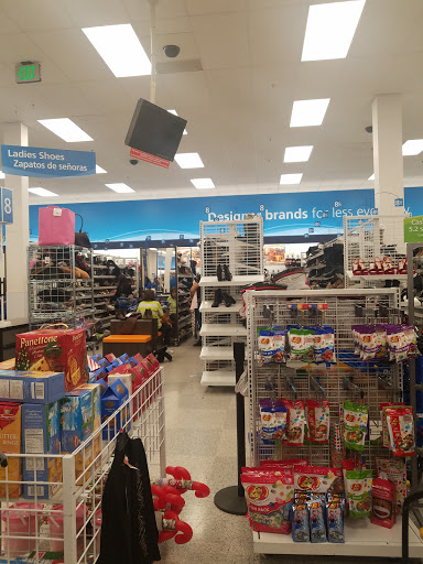 Clothing Store «Ross Dress for Less», reviews and photos, 902 Sepulveda Blvd, Harbor City, CA 90710, USA