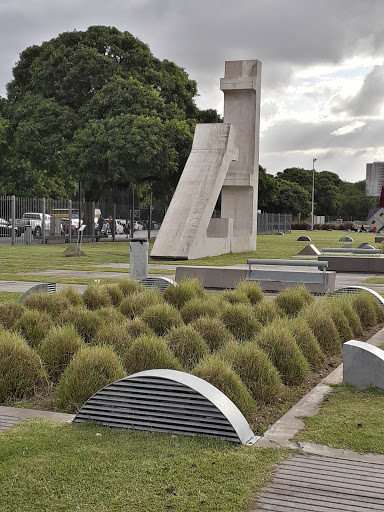 Memoria - Monumento a las Víctimas del Terrorismo de Estado Park